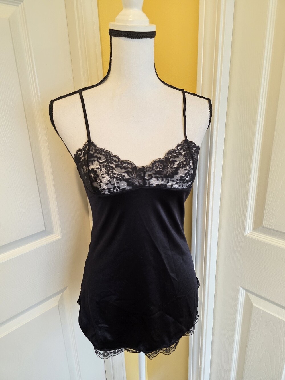 DREAMGIRL BLACK CAMI TOP/CHEMISE, SIZE M